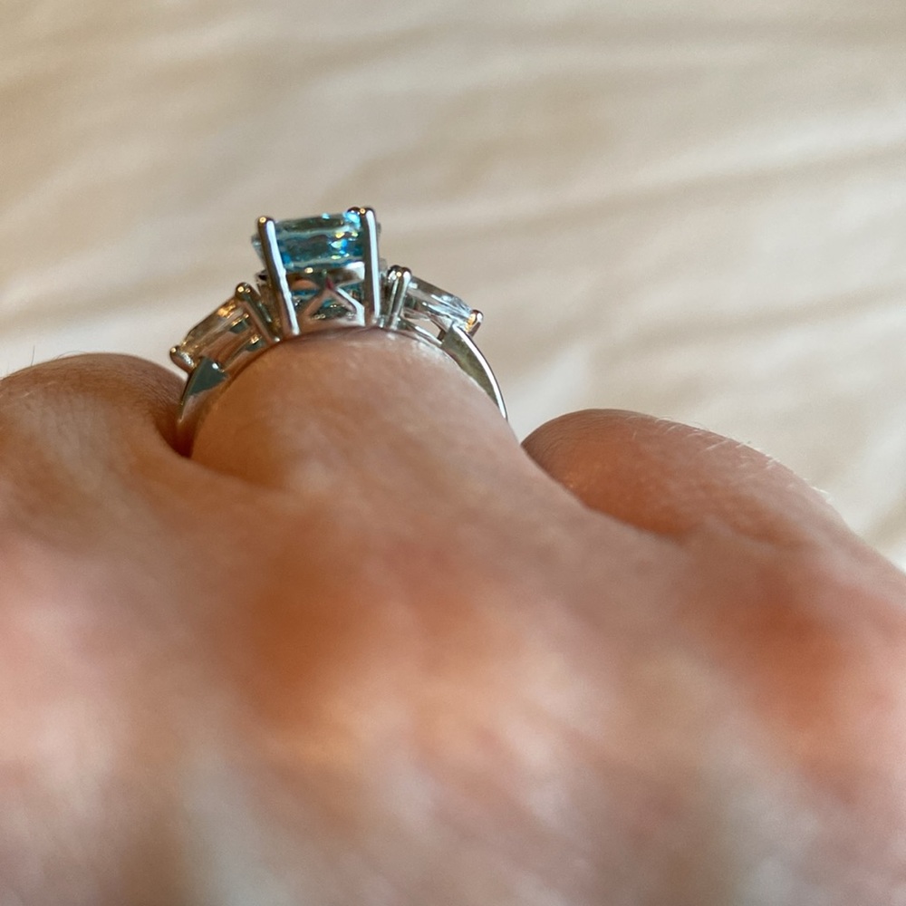 Blue Gemstone Silver Ring - Picture 8 of 10